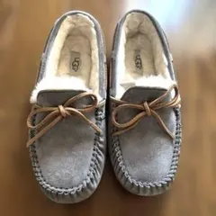 UGG アグ　タゴタ　ローファー　モカシン グレー　23㎝