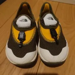 THE NORTH FACE キッズスニーカー オリーブ/イエロー１５センチ