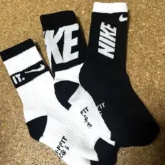NIKE キッズソックス　3足セット 17-21cm