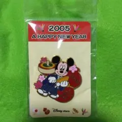 Disney Store 2005年 お正月 ピンバッジのサムネイル