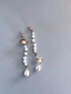 ヴィヴィアンウエストウッド　パールロングピアス　ゴールド