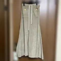 グレースクラスのパイル地スカート