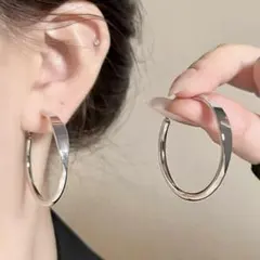 【SHEIN】シンプル フープピアス シルバーカラー