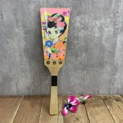 3F 【希少】昭和レトロ 羽子板 苗場 Naeba 鈴付 和風イラスト ビンテーのサムネイル