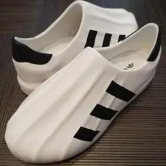 アディダス アディフォーム SST 白 28センチ