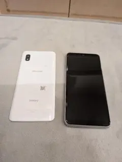 docomo Galaxy A20 ホワイト