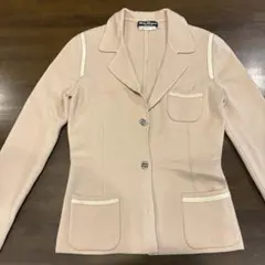 お値下げしました　Salvatore Ferragamo ベージュジャケット S