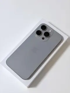 iPhone 15 Pro 512GB SIMフリー ナチュラルチタニウム - メルカリ