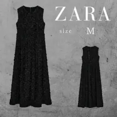 ZARA エンボス加工生地 ブラック ノースリーブ ミディアムワンピース