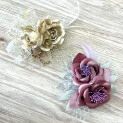 紫とゴールドカラーの花のブローチ　2個セット　卒業式や入学式に