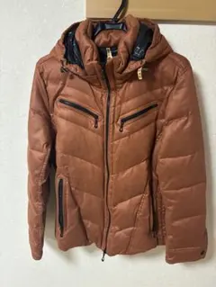 Item thumbnail for item 4c732606-6563-417c-961a-044f72821a08