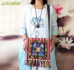 【新品】エスニック　ショルダーバッグ　ポシェット　民族　ヒッピー　カジュアル
