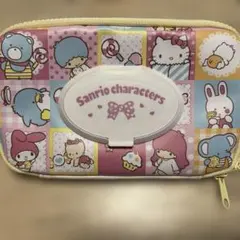 サンリオ　キャラクター ポーチ　しまむら　手口ふきケース　おしりふきケース