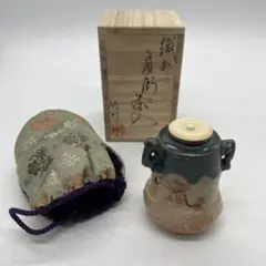 洛東定一作 肩衝茶入 仕覆伊予簾緞子 共箱 茶道具 未使用品 洛東定一作 肩衝茶入 仕覆伊予簾緞子 共箱 茶道具 未