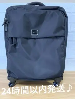 agnes b. ネイビー キャリーケース　鍵付き　サザビー　ポーチ付き agnes b. ネイビー キャリーケース 鍵付き サザビー ポーチ付き