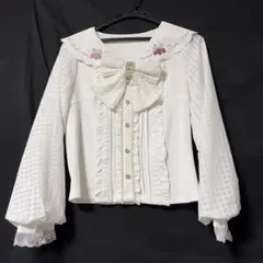 LIZLISA ストロベリー刺繍セーラーブラウス ホワイト - メルカリ