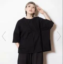 オズモーシス　Tシャツ　リボンアレンジ　ブラック　新品のサムネイル