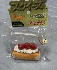 【新品 未開封】✨スクイーズ ✨いちごクリームロール