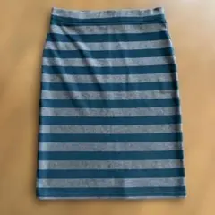 ストレッチ　タイトスカート　ブルーとグレーのストライプ　M