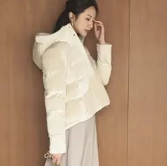 ダウンジャケット　コート　ホワイト