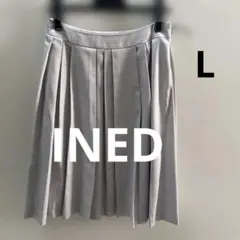 INEDプリーツスカート シルバーグレー膝丈のサムネイル