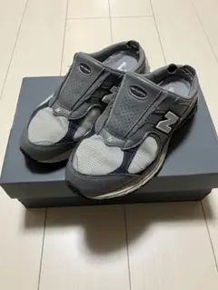 New Balance M2002RMJ ミュールのサムネイル