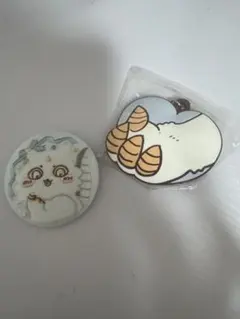 ちいかわ あのこ ２点セット 刺繍缶バッジ2 ハートのラバーマスコット