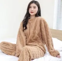 ルームウェア　部屋着　ふわふわ　冬　パジャマ あったか　厚手茶色　ブラウン　クマ