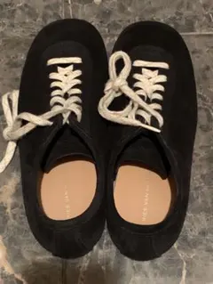 【希少サイズ】dries van noten 26SS 40 スエードスニーカーのサムネイル