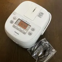 TOSHIBA 炊飯器　RC-5XE5  3合　2017年製 Amazon | 東芝 IH炊飯ジャー(3合炊き) keyword キーワードホワイト RC