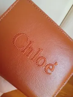 Chloe クロエ 二つ折り財布 ロゴ レザー ブラウン系のサムネイル