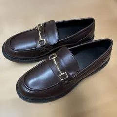 ブラウン ローファー ゴールド金具付き