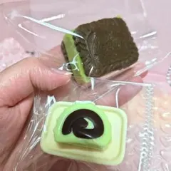 な*ー様 バラ売り❌ momo スクイーズ チーズスライス ロールケーキ チョコ MoMo ロールケーキ シリーズ スクイーズ オル味｜Yahoo!フリマ（旧