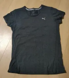 PUMA プーマ 半袖 Tシャツ 丸首 チャコールグレー　 スポーツウェア 　М