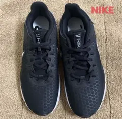 NIKE ナイキ　レディース23.5 スニーカー