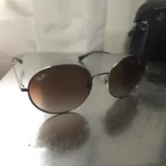 Ray-Ban オーバル型サングラス ブラウンレンズ