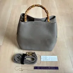VIOLAd’ORO バンブースクエアバック　2way ベージュ　袋付きのサムネイル