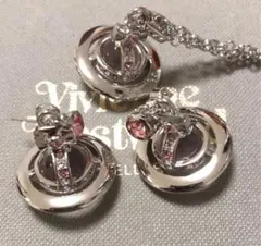 ヴィヴィアン ネックレス　ピアス　セット　タイニーオーブ　ピンクシルバー