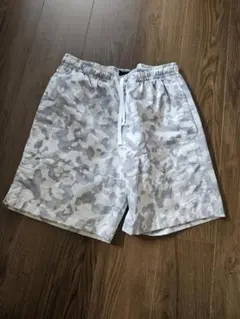 NIKE カモフラ柄 ショートパンツ ハーフパンツのサムネイル