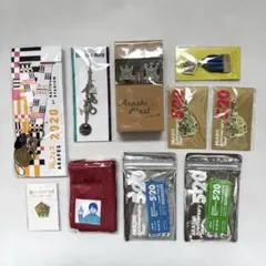 嵐 グッズ キーホルダー ストラップ イヤホン バッジ ポーチ