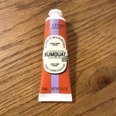 ロクシタン KUMQUAT（キンカン）スノーSHハンドクリーム 30ml