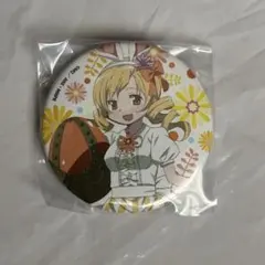 魔法少女まどか☆マギカ 雪まつり 限定 缶バッジ 巴マミ - メルカリ