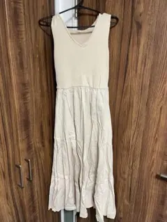 BASEMENT Online ノースリーブロングワンピース ベージュ