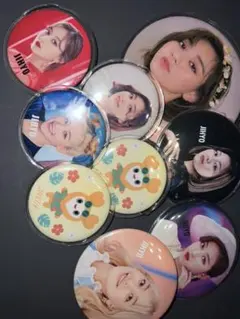 TWICE缶バッチセット