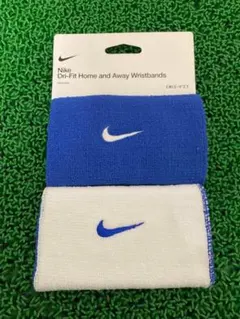 【新品・未使用】ナイキNIKE/リバーシブルリストバンド/2枚組セット（青&白）