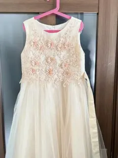 ピアノ発表会　150cm フォーマルドレス クリーム色 花刺繍