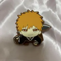 BLEACH 缶バッジ 黒崎＆朽木 藍染＆日番谷 - メルカリ