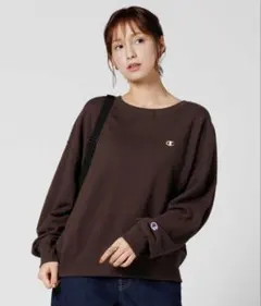 Champion チャンピオン　無地クルーネックトレーナー　ブラウン