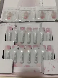 大塚製薬 サクラエ ダブルアクションセラム 薬用美容液のサムネイル