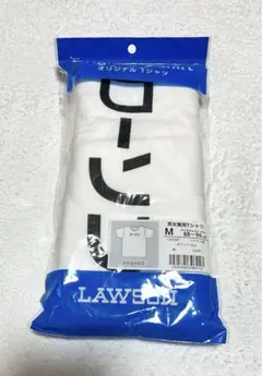ローソン Tシャツ